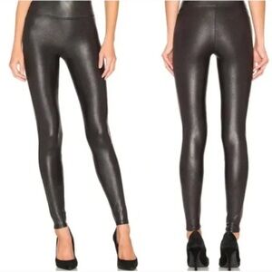 Spanx Faux leather‎ Black Women's size Medium Pull on elastic waist leggings